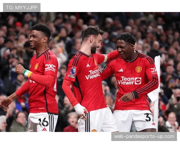 曼联战术体系缺乏稳定性问题显现，对球队赛季表现造成影响